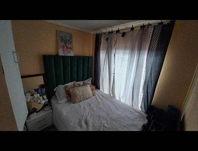 2 BEDROOM HOUSE FOR SALE IN DANVILLE